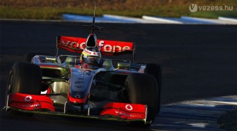 Megjött a csúnya McLaren!