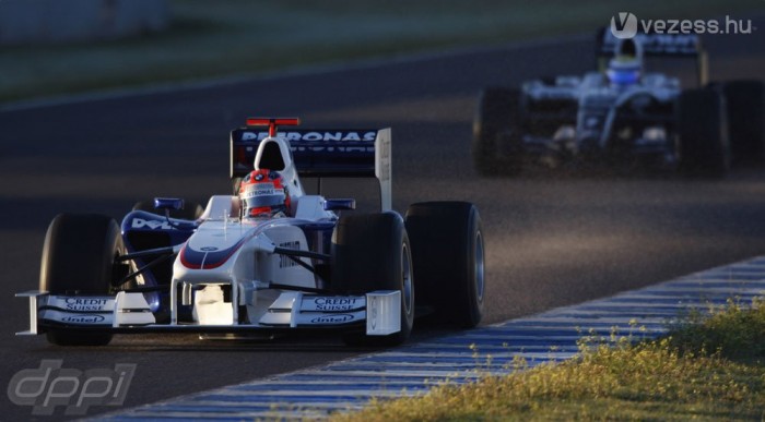 F1: A zöldfülű mindenkit elvert 6 | Vezess A BMW nem remekelt Jerezben