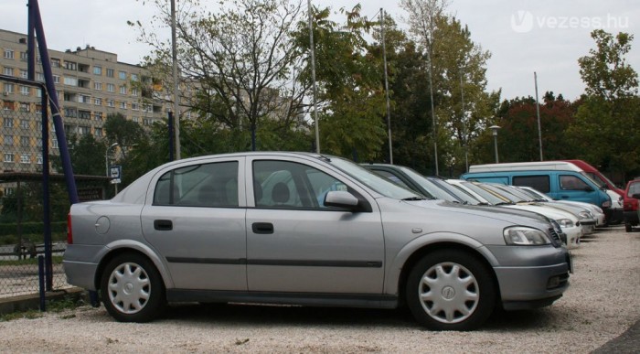 Sok fontos autóból nincs összkerekes