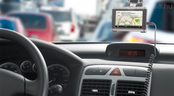 Benzinárak navigációra