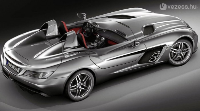 Szélvédő nélküli 650 lovas Mercedes 6