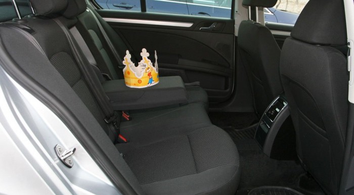 Lábtérben a Superb a király