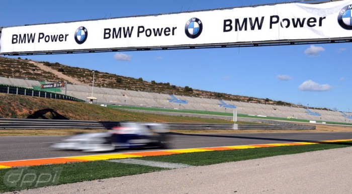 A BMW megijedt az esőtől 6 | Vezess A sivatagban nem várható felhőszakadás