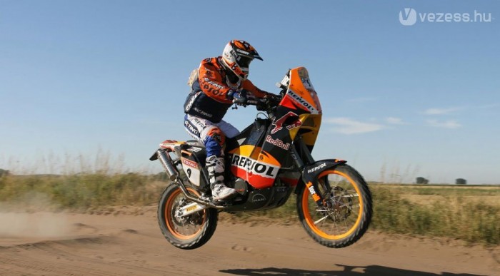 Nyelvi gondok a Dakaron 6 | Vezess Estek-keltek