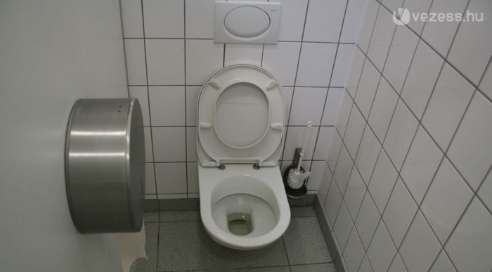 Itt jó dolga van a hurkáknak