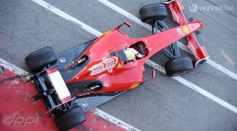 Szabálytalan az új Ferrari?