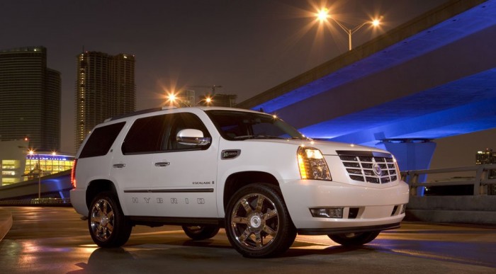 20 millió, mire itthon van az Escalade Hybrid