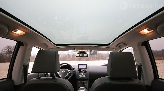 Hatalmas üvegtető derít job kedvre ebben a mocsok időben