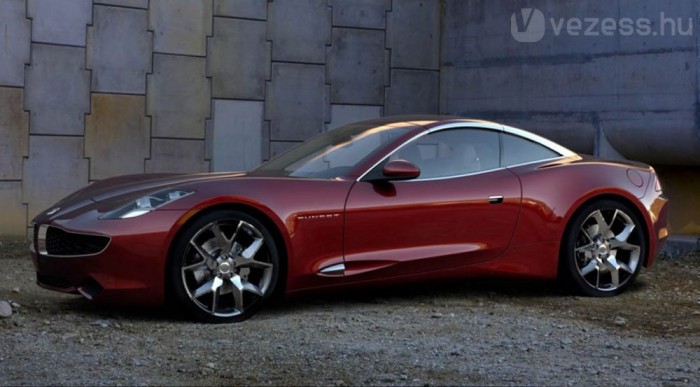 Elkészült a luxus villanyautó 7