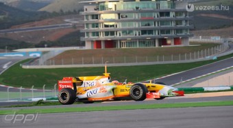 Potyázás vagy őrült munka?