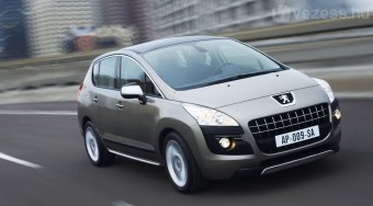Itt a Peugeot 3008!