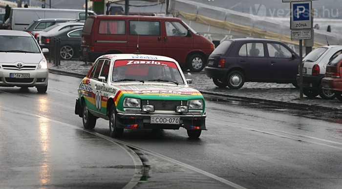 Budapestről Bamakóba 10 | Vezess Szín a pesti forgalomban