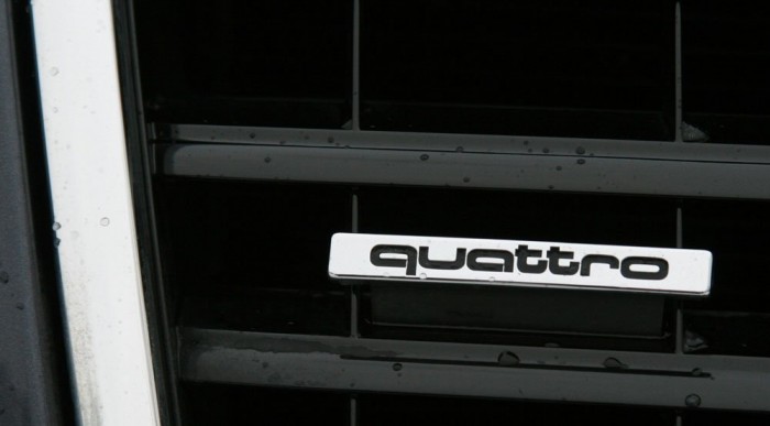 Naná, hogy összkerekes