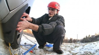 Mit kell csinálni a hólánccal?