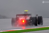 F1: Leszakadt az ég a teszten 81