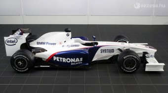BMW - itt az új bajnoki autó?