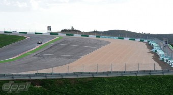 Videón az F1-es tesztek