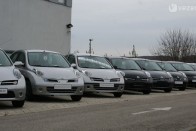 Januárban több Nissan kelt el, mint Suzuki