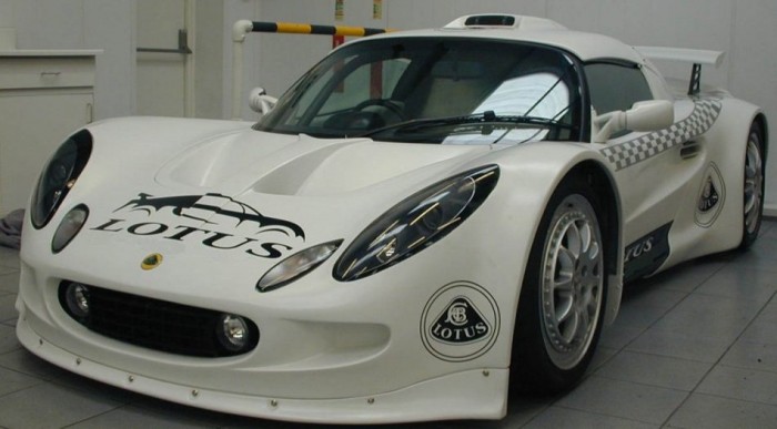 Kevesebb, mint egy tonnás