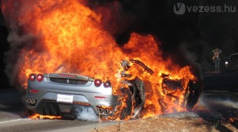 Kigyulladhatnak a Ferrarik