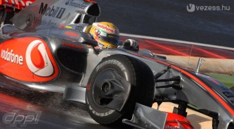 Hamilton mindent belead