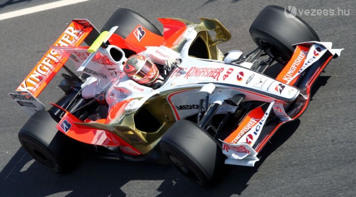 A McLaren diktálhat a kiscsapatnak? 6 | Vezess A nagy testvér jelöli a pilótákat?