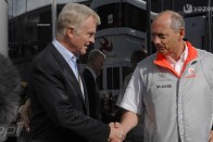 Räikkönent védi a McLaren-főnök 2