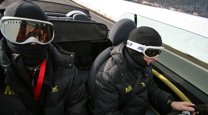 Felismeri valaki a gyorshajtót?