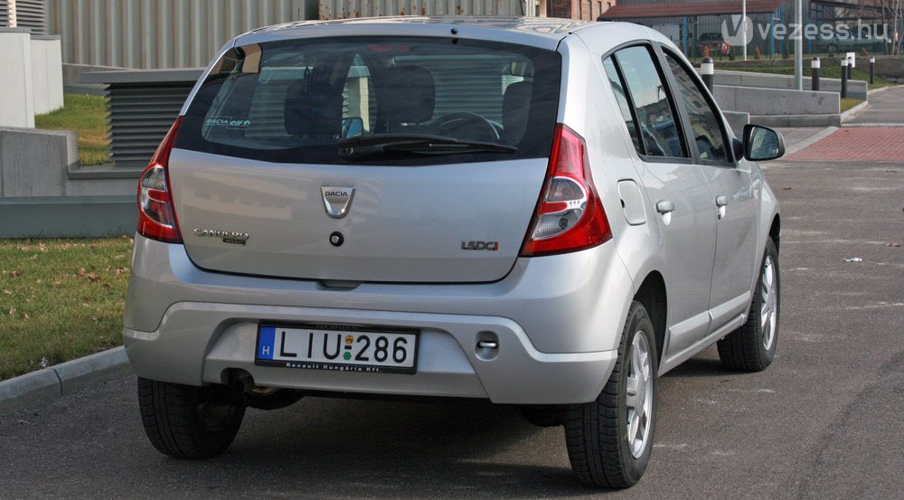 A fiatalok új alternatívája lehet(ne) a Dacia Sandero 16