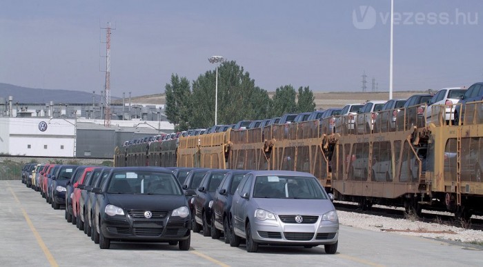 Helyezésben jól áll a VW, darabszámban ők is estek