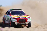 Kivonul a Dakar-raliról a Mitsubishi 6