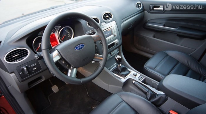 Érdemes költeni tempomatra és a kormányról vezérelhető rádióra