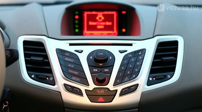 Transformers, mobiltelefon, vagy Sas?