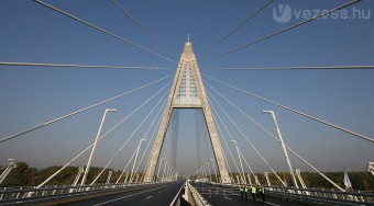 Új hidak épülhetnek