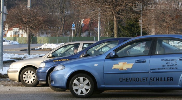 Rájönnek, honnan kaptuk a tesztautókat?