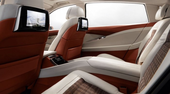 Rugalmas belső tér volt a cél