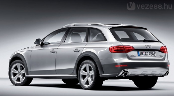 Az A4 kombiból készült