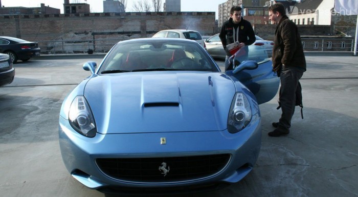 Nagyon gyors teszt: Ferrari California 7 | Vezess Mindjárt beülök!