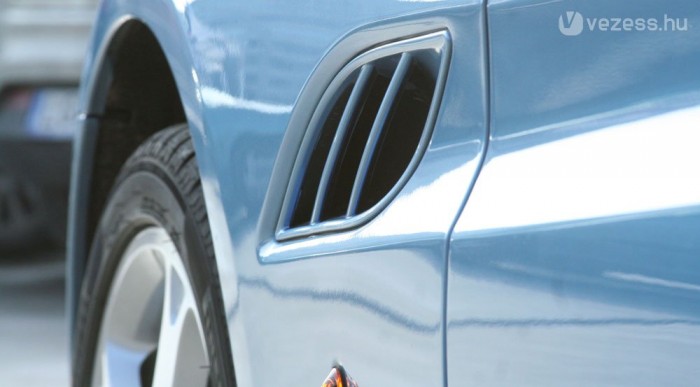 Nagyon gyors teszt: Ferrari California 13 | Vezess Kopoltyús Ferrari