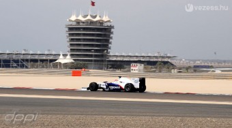 Räikkönen nem bírt a BMW-vel