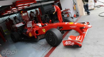 Räikkönen Ferrarija elromlott