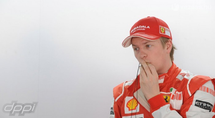 Egy kicsit unatkozott, de elégedett