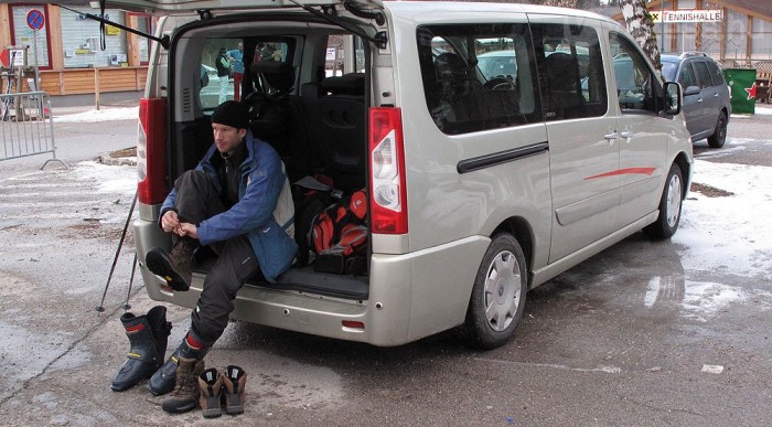 Teszt: FIAT Scudo Panorama – Különjárat 8 | Vezess Teszt: FIAT Scudo Panorama – Különjárat 8