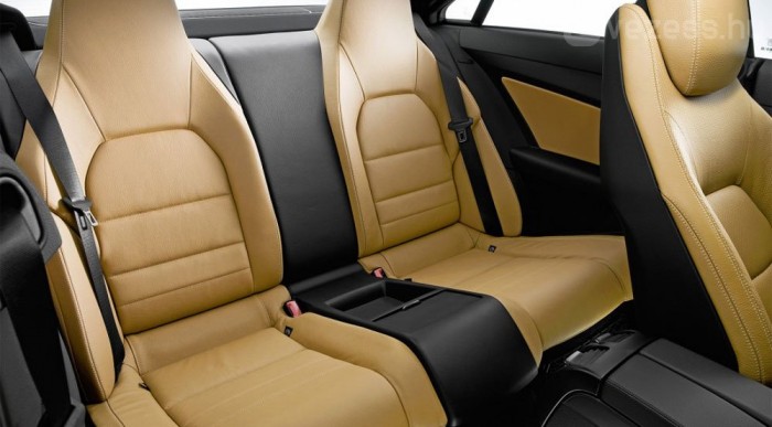 Kupé az E Merciből 8 | Vezess Kupé az E Merciből 8