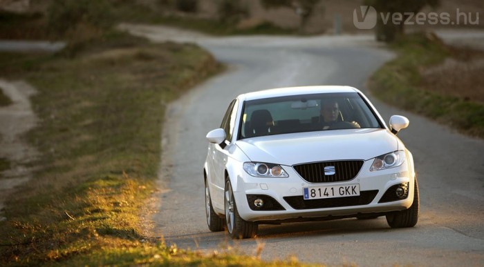 Készítsünk régi Audiból új SEAT-ot! 9