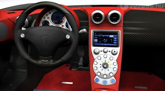 Szuperlimuzin Svédországból 5 | Vezess Új a multimédia rendszer is