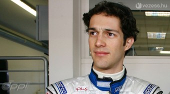 Az öreg drukkol Sennának