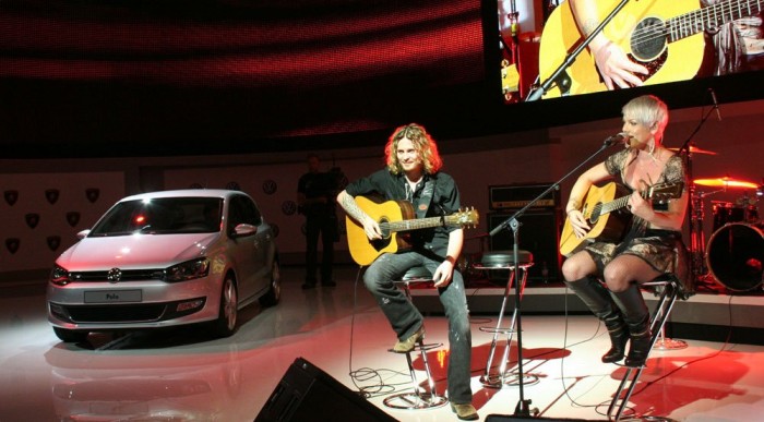 Pink bazseválni is tud, de az énekhangja a nagy szám