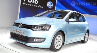 Takarékos Polo született