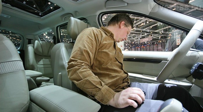 Két új Renault nagy fenekekkel 9